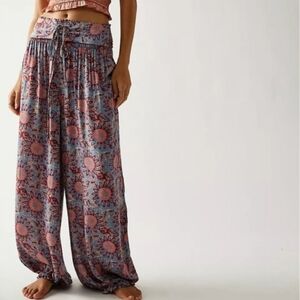 Free People Intimately Balloon Floral Blue Pants Size Small S